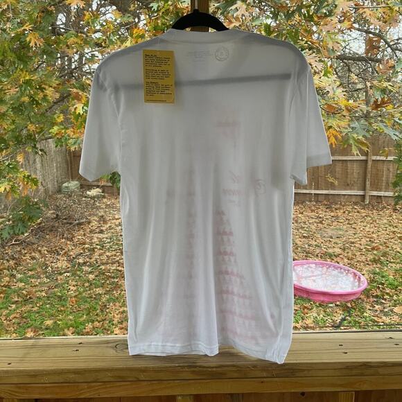 Out Of Print Little Women T-Shirt White With Red Silhouette Size S. NEW - Picture 2 of 7
